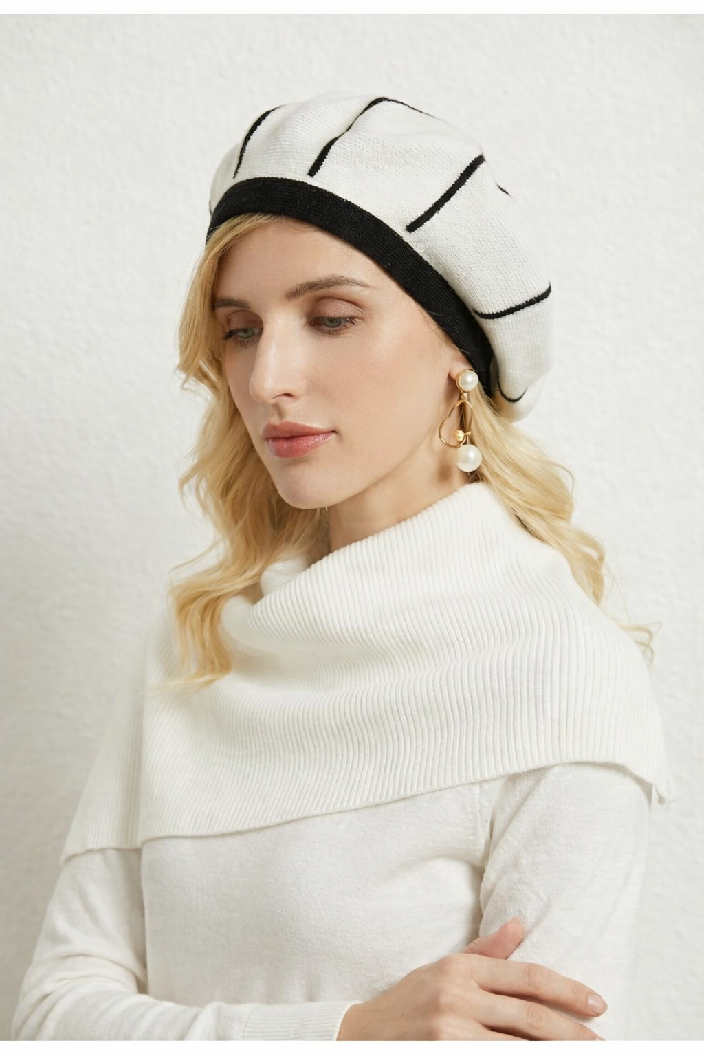 The Rue Knit Beret | Cream & Black Contrast