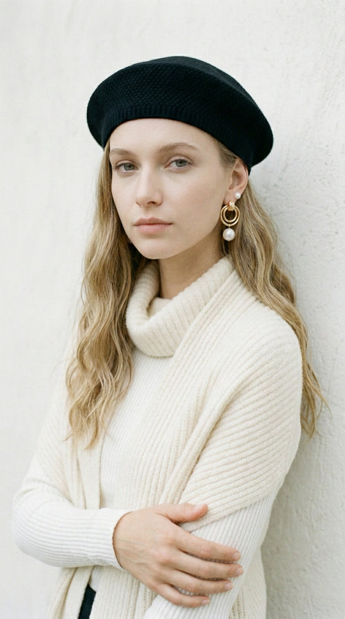 Rue Knit Beret – Cream Knit With Black Piping & Ribbed Brim